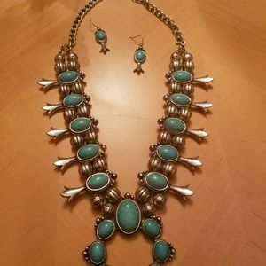 Western Squash Blossom Necklace w/earrings